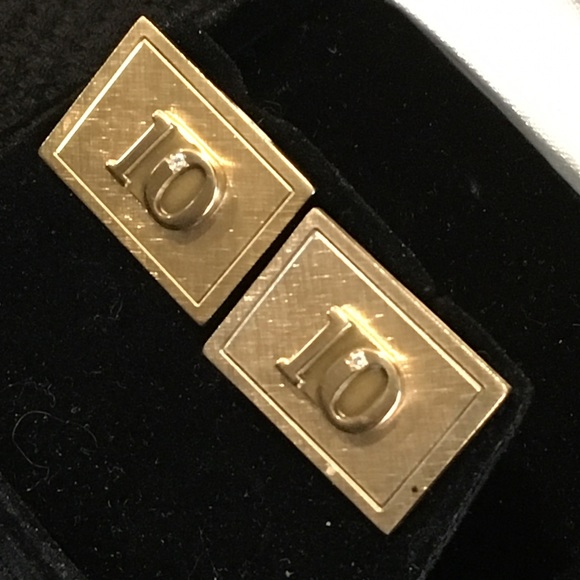 FATHER’S DAY SPECIAL: ## “10” cuff links. - Picture 2 of 7